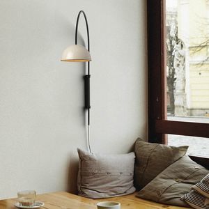 moderne Wandleuchte 1