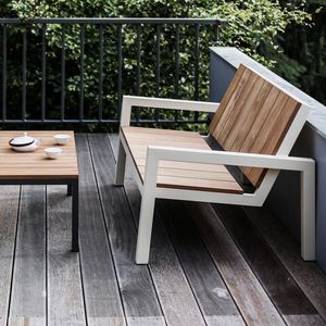 moderne Gartenbank