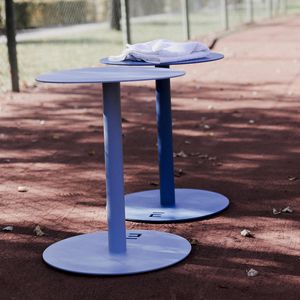 moderner Hocker