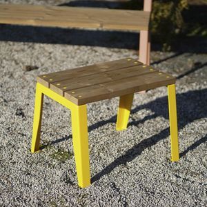 moderner Hocker