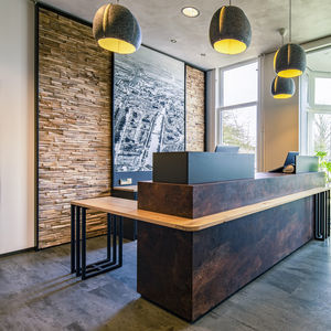 Verblendplatte aus recyceltem Teakholz