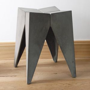 moderner Hocker / Beton / Garten