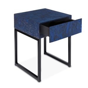 moderner Nachttisch / hochglanzlackiertes Holz / mit Fußgestell aus lackiertem Metall / quadratisch