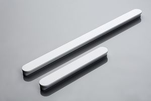 Corian®-Möbelgriff