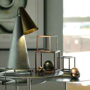 Tischlampe