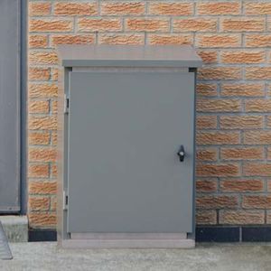 bodenstehender Verteilerkasten / Industrie / für Leercontainer / mit Tür