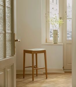 moderner Barhocker 1