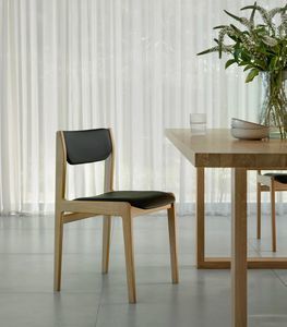 Esszimmerstuhl / skandinavisches Design 1