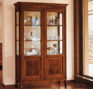 klassische Vitrine