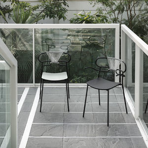 moderner Sessel 1