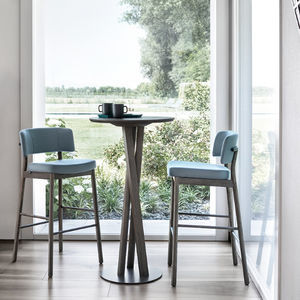 moderner Barhocker 1