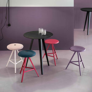 moderner Bistrotisch 1