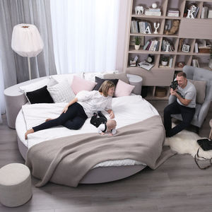 rundes Bett / Doppelbett / modern / Polster