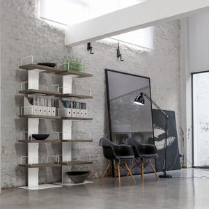 modernes Bücherregal 1