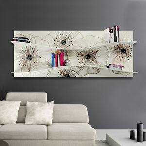 wandmontiertes Regal 1