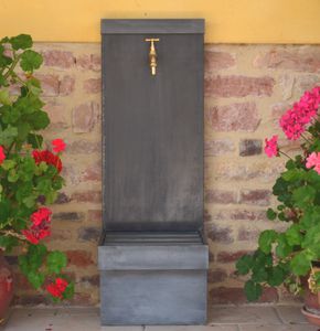 Garten-Springbrunnen
