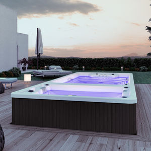 Hot Tub / Einbau