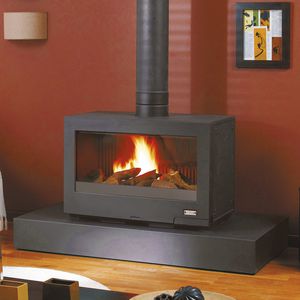 Holz-Kaminofen 1