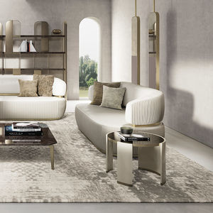 moderner Couchtisch
