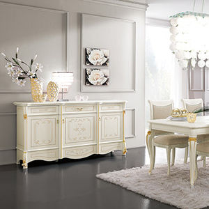 klassisches Sideboard