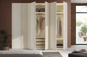 Modul-Kleiderschrank 1