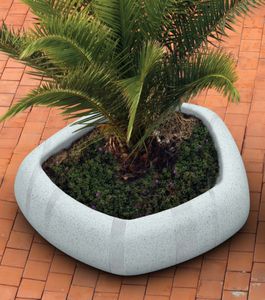 Beton-Pflanzkübel