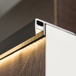 Treppenkante / anodisiertes Aluminium