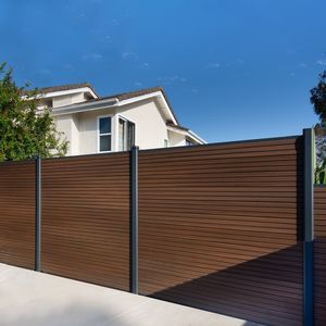 Fassadenverkleidung aus Lamellen