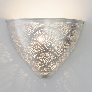 moderne Wandleuchte 1