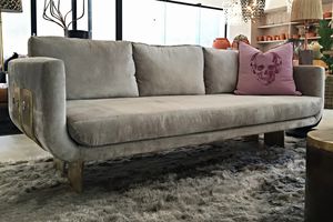 braunes Sofa