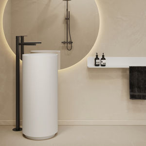 bodenstehendes Waschbecken 1