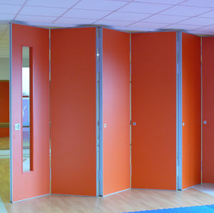 Schiebetrennwand