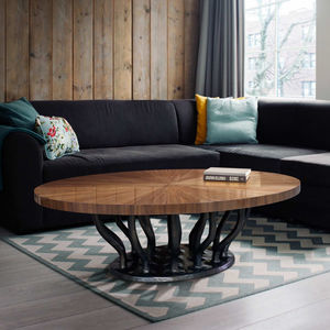 Couchtisch / organisches Design