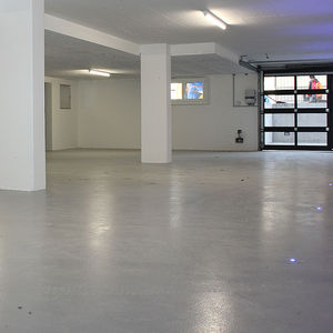 Epoxidharzbodenbelag / Dekorputz / für Parkplätze / Fliesen
