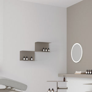 wandmontiertes Regal 1