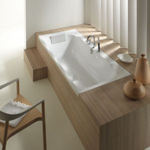 Acryl-Badewanne 1