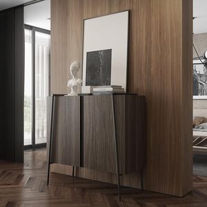 Sideboard mit hohen Beinen