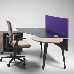Schreibtisch für Open Space