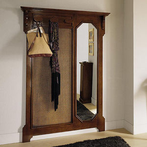 klassische Garderobe für Eingangsbereich