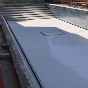 Verstellbarer Schwimmbeckenboden 1