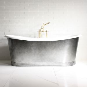freistehende Badewanne / oval / Stahl / Gusseisen