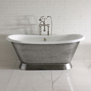 freistehende Badewanne / oval / Gusseisen / emailliertes Metall