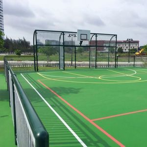 Multisportplatz für Spielplätze