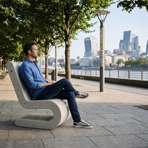 moderner Sessel für den urbanen Raum