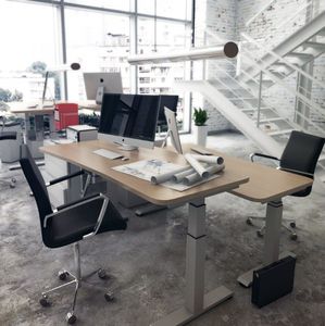 Schreibtisch für Open Space