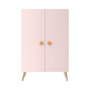 moderner Kleiderschrank