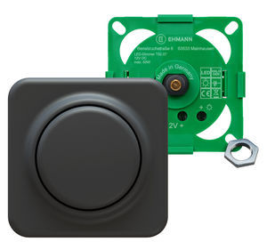 wandmontierter Dimmer auf DIN-Schiene