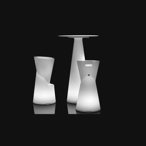 minimalistischer Barhocker