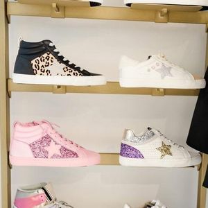 Präsentierregal für Schuhe