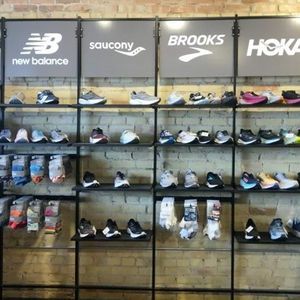 Präsentierregal für Schuhe